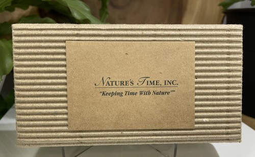 BLACK LAB-Nature's Time Inc: Wood Case-Bezel/Black Lab On Face/Brown Band/Woman - Picture 3 of 3
