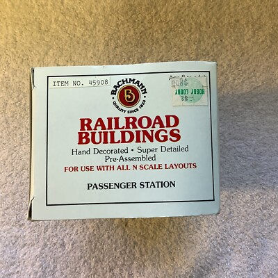 Bachmann 45908 N Sunnyvale Assembled Passenger Station new in box