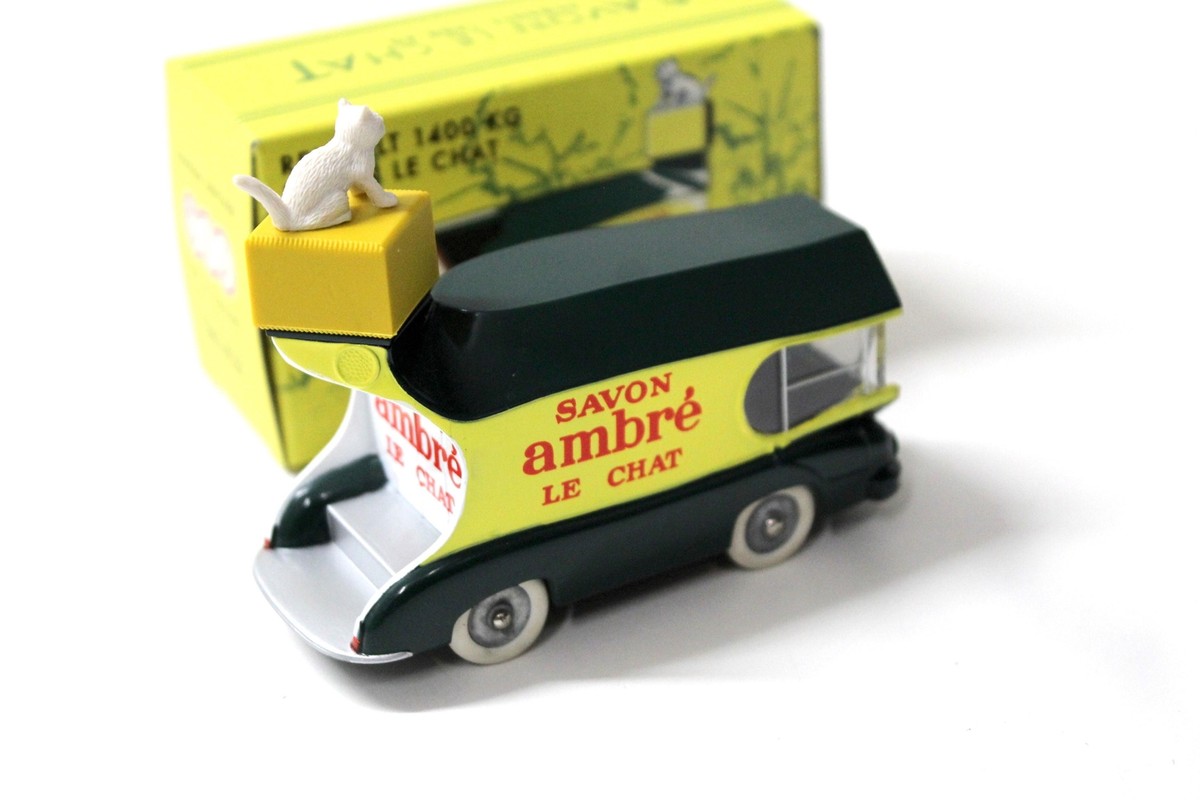 CIJ Savon Le Chat Renault 1400kg と ford CIJ Savon Le Chat Renault