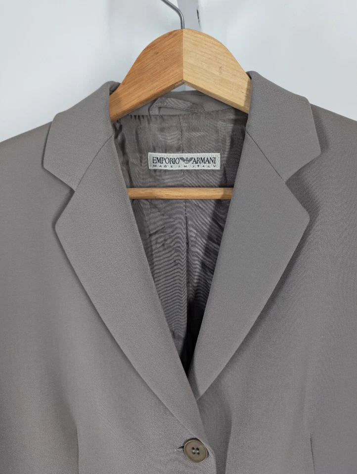 Giorgio Armani Vintage Ash 3 Buttons 90s Blazer Italy Tech Wool Elastic Jacket - Image 4 of 4