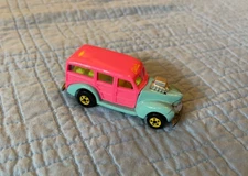 1979 Mattel Hot Wheels Cal Customs Pink/Blue 40's Ford Woodie Car