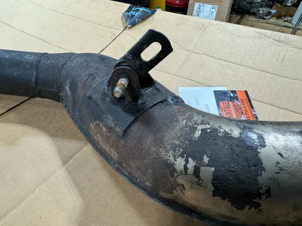 Can-Am MX-2 1975 175cc OEM tubo de escape con soportes buen estado - usado Foto 4 de 4