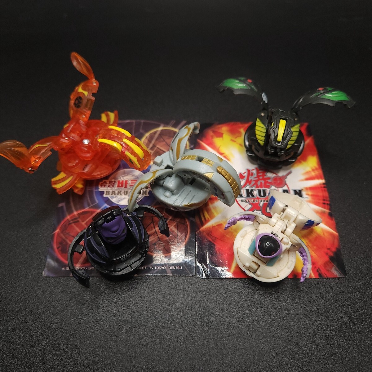 BAKUGAN LOT OF SUPER RARE Classic OG B1 and B2 #4 what u see is what you  get