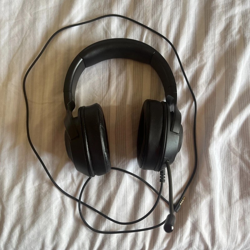 Razer Kraken X Lite Wired Ultralight PC/Console Gaming Headset