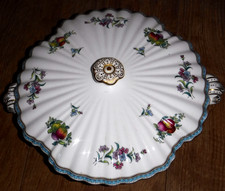 Spode Trapnell Sprays Y8403 Covered Vegetable Lidded Dish /Tureen with Lid