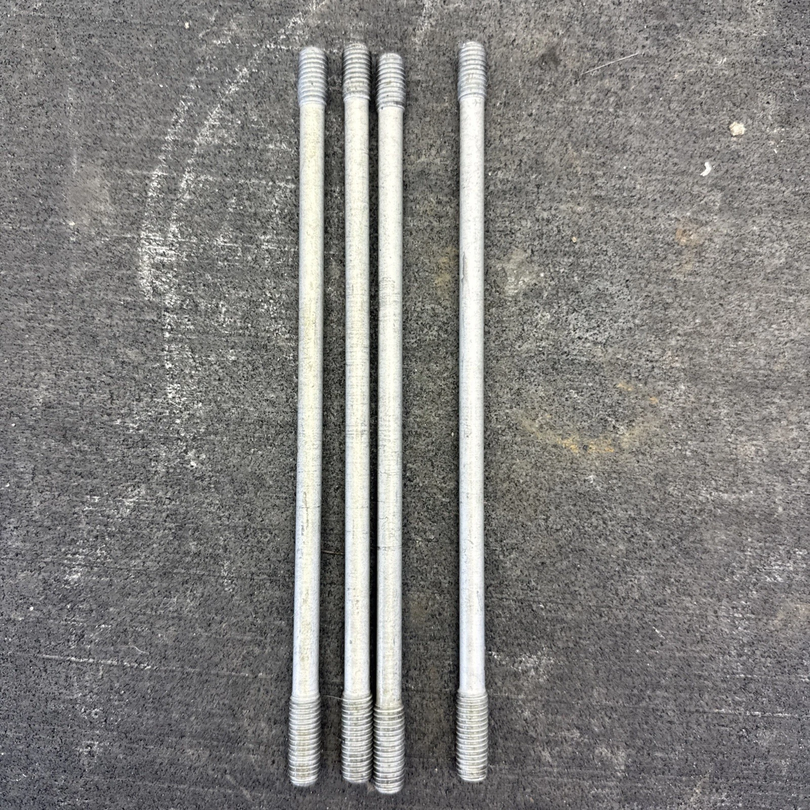2006 YAMAHA TTR-50E OEM Cylinder Studs 90116-08809-00