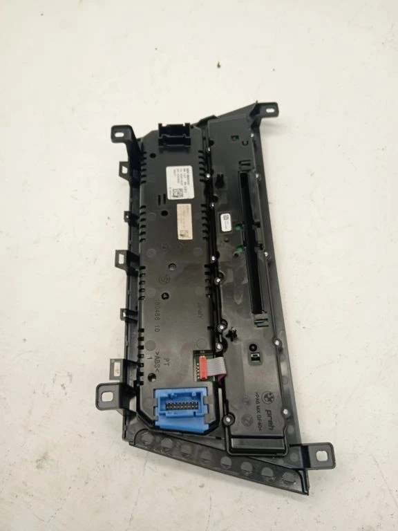 BMW M6 2017 Climate control unit module 6824219 YOU31457 - Image 3 of 3