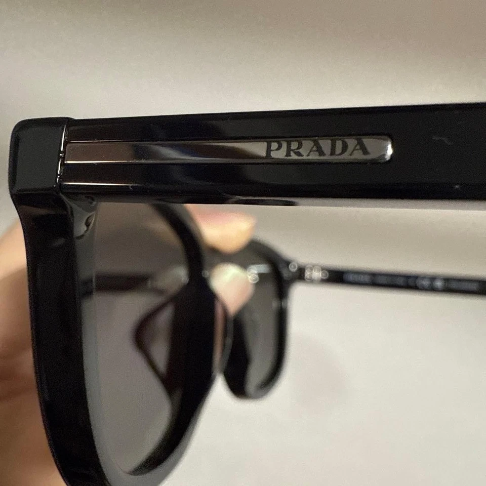 PRADA Polarized Lens Sunglasses Black - Image 3 of 4