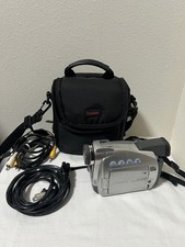 Canon ZR60 Camcorder Silver Mini DV Digital Video NTSC -- TESTED WORKING 