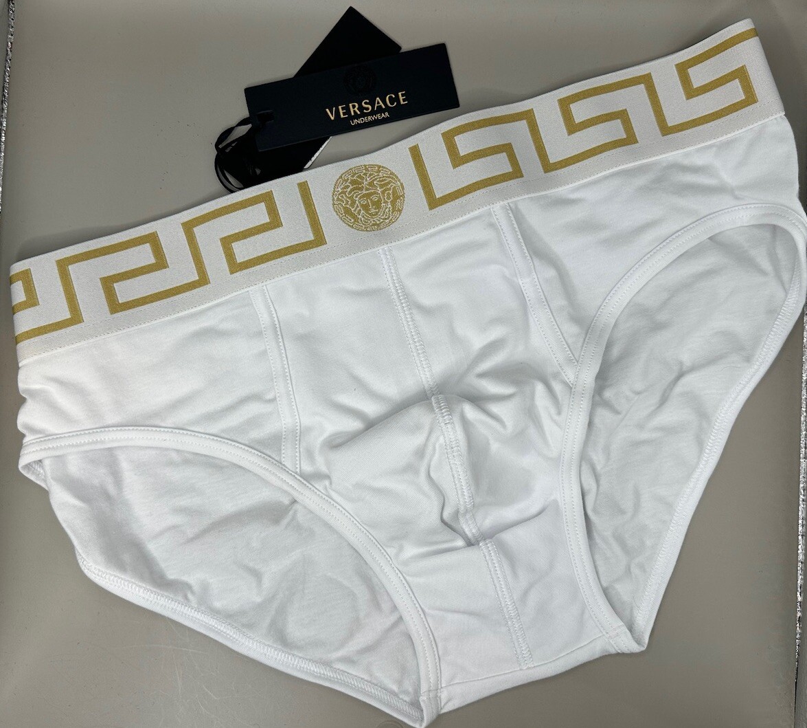 【関税込み】Versace Underwear スリッパ & ローファー Versace Men's Low Rise Trunk Barocco Print Underwear Versace