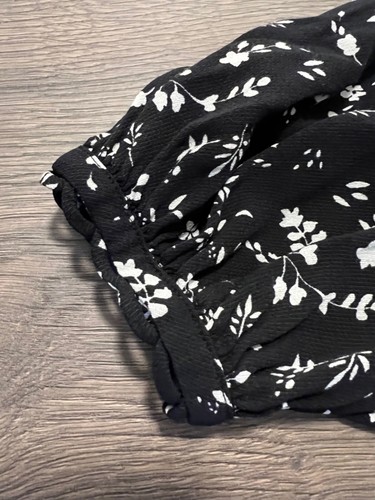 JOIE Blouse Lissane Top Puff Sleeves Floral Black Printed Crepe Size XS S or M - Picture 9 of 11