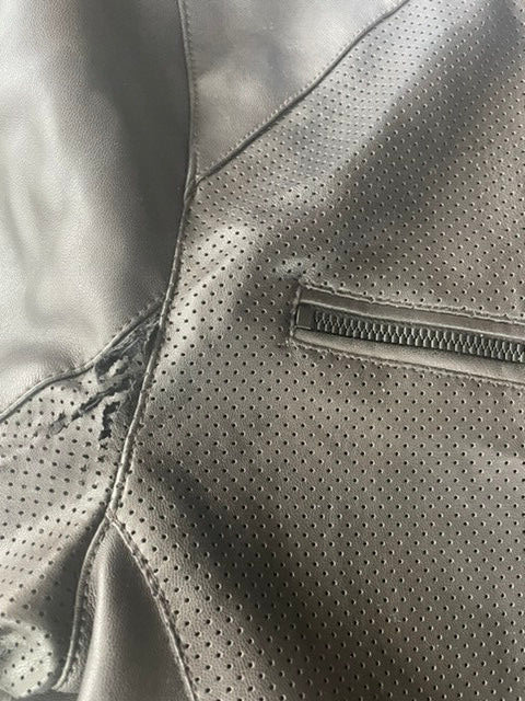 アクセサリー men ma315 Men's Cruz Black Leather Bracelet, Sterling Silver | Miansai