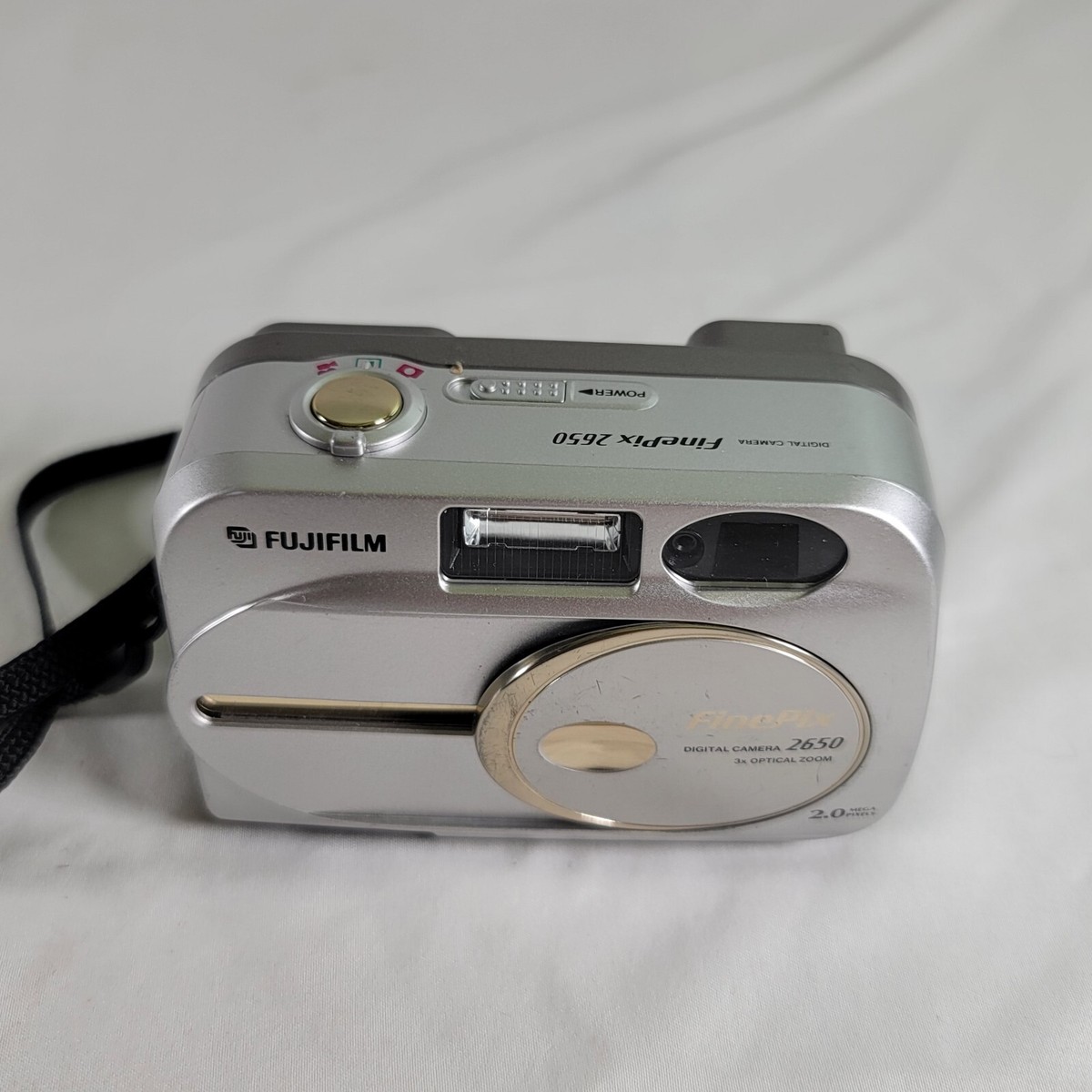Fujifilm Finepix 2650 For Parts! Missing Battery Cover And Lens