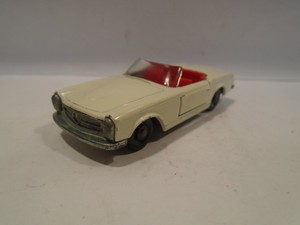 matchbox mercedes 230sl