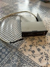 Memory card reader for desktop computer 