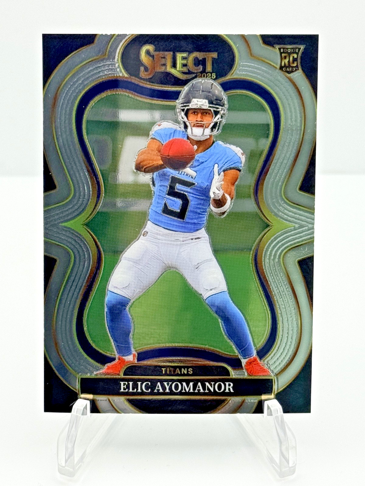 2025 Panini Select - Suite Level Elic Ayomanor #327 (RC)