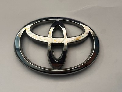 Toyota Echo Platz 2003-2005 Rear Trunk Emblem Badge Logo 2587 Genuine OEM USED