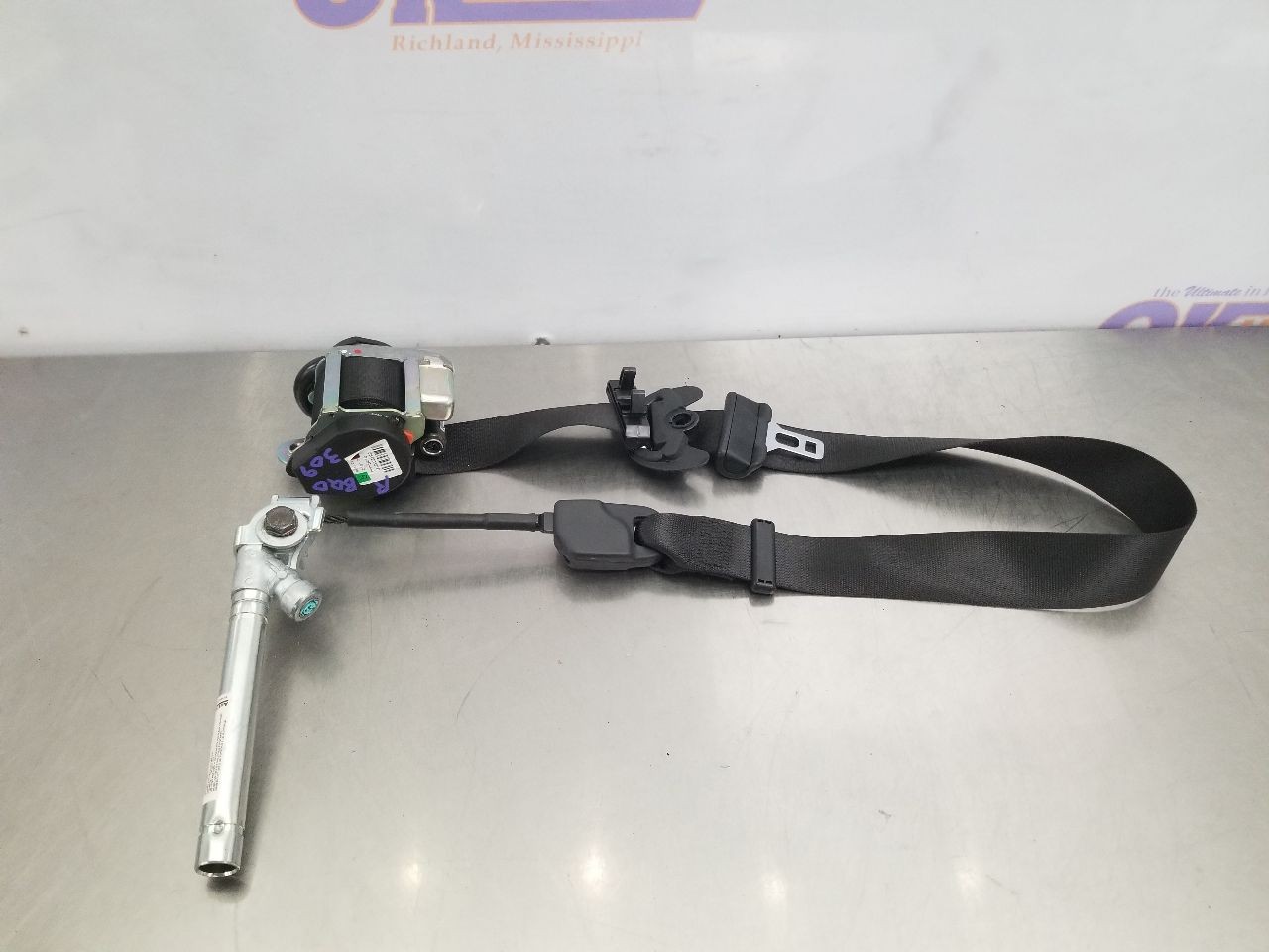 Maserati Levante FRONT+RIGHT Seat belt