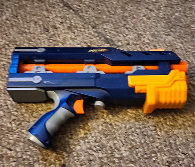 NERF N-Strike Dart Blaster Blue/Orange 2008 Ages 8-11 12-16 Years