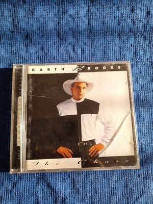 Garth Brooks / The chase