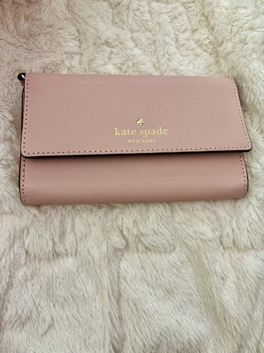 Kate Spade Cedar Street Pale Pink Leather Trifold iPhone Wallet $118 - Picture 6 of 20