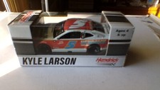 Kyle Larson 1/64 2021 5 Hendrick Cars.Com Throwback Chevy Camaro ZL1