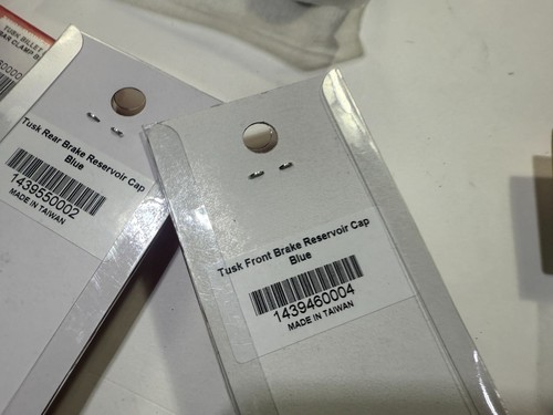 Tusk Aluminum Axle Blocks Blue YAMAHA YZ250F 2012-2025 and other parts - Foto 11 di 12