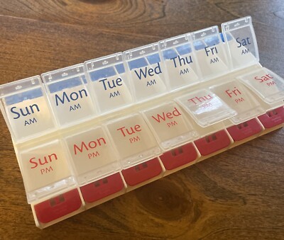 7 Day AM/PM Pill Organizer with Push Button Pill Reminder X-large