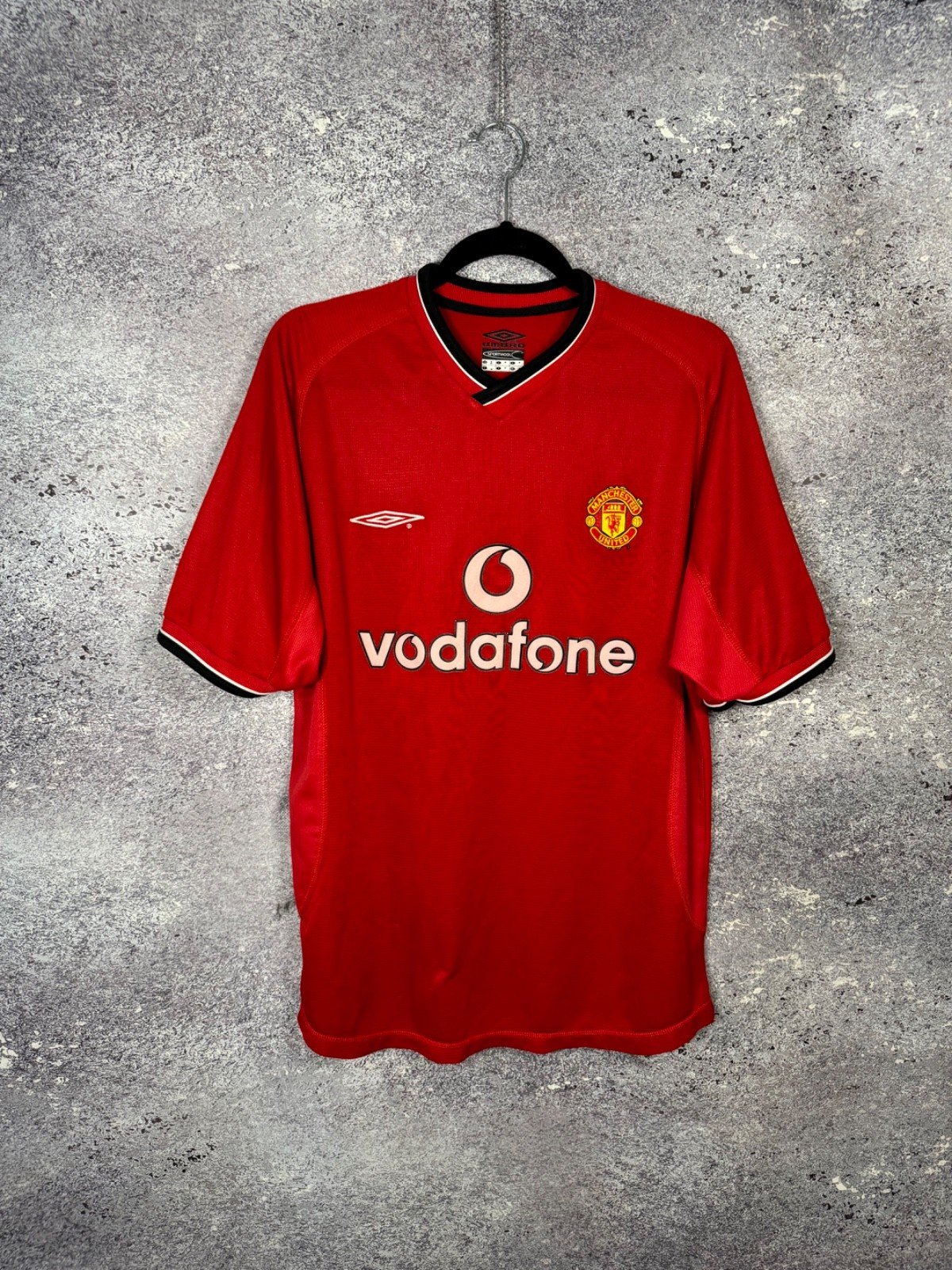 Vintage Manchester United 2000/02 Umbro Soccer Jersey Medium