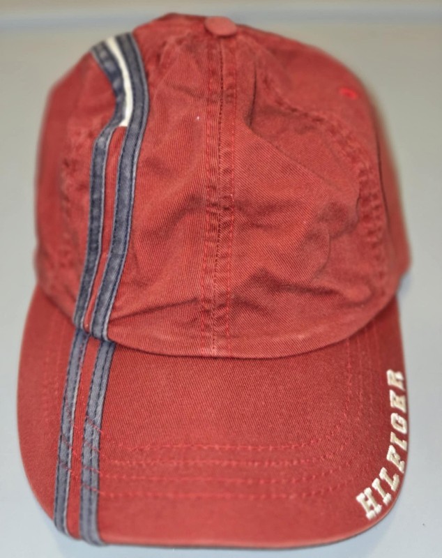Tommy Hilfiger Men's Baseball Cap Red 