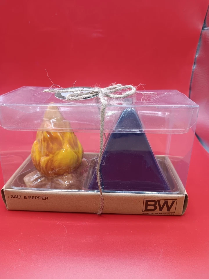 Boston Warehouse палатка и костер солонки и перечницы новый в коробке - Изображение 4 из 4