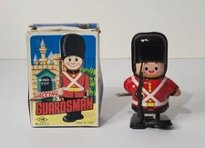 Walking Guardsman Wind Up Toy Tin VTG Yone #2224 Japan WORKS 4" H Orig Dmgd Box