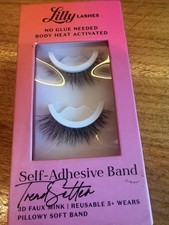 Lilly Lashes Trend Lashes Self Adhesive