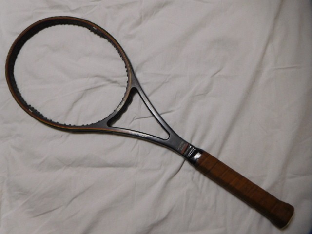 Wilson Prostaff MID　ミッド85　サンプラスモデル 名器Wilsonプロスタッフミッドとは！？ | テニスを人一倍楽しむ方法
