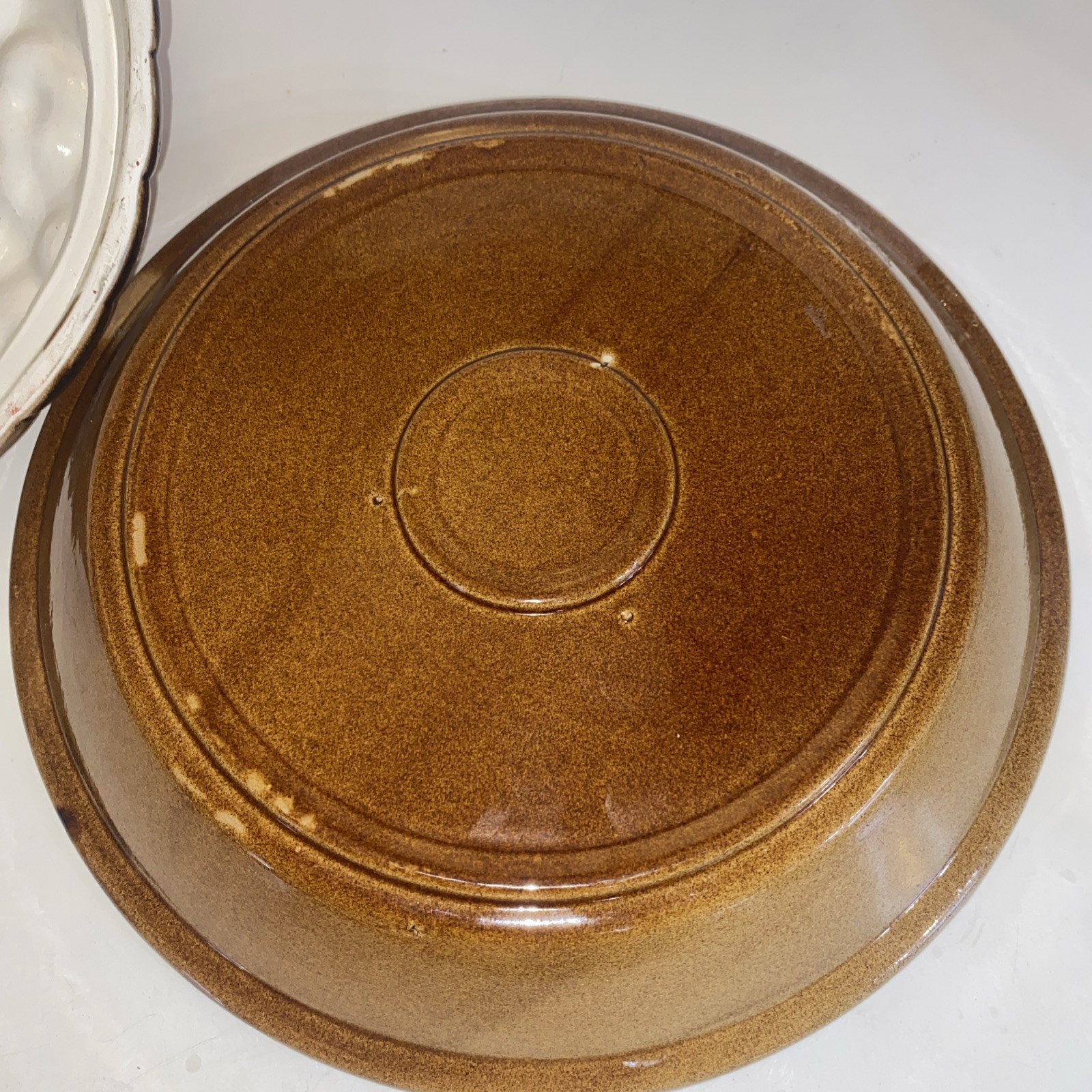 Vintage Cherry Pie Pan W/Lid  Ceramic Bakeware *READ