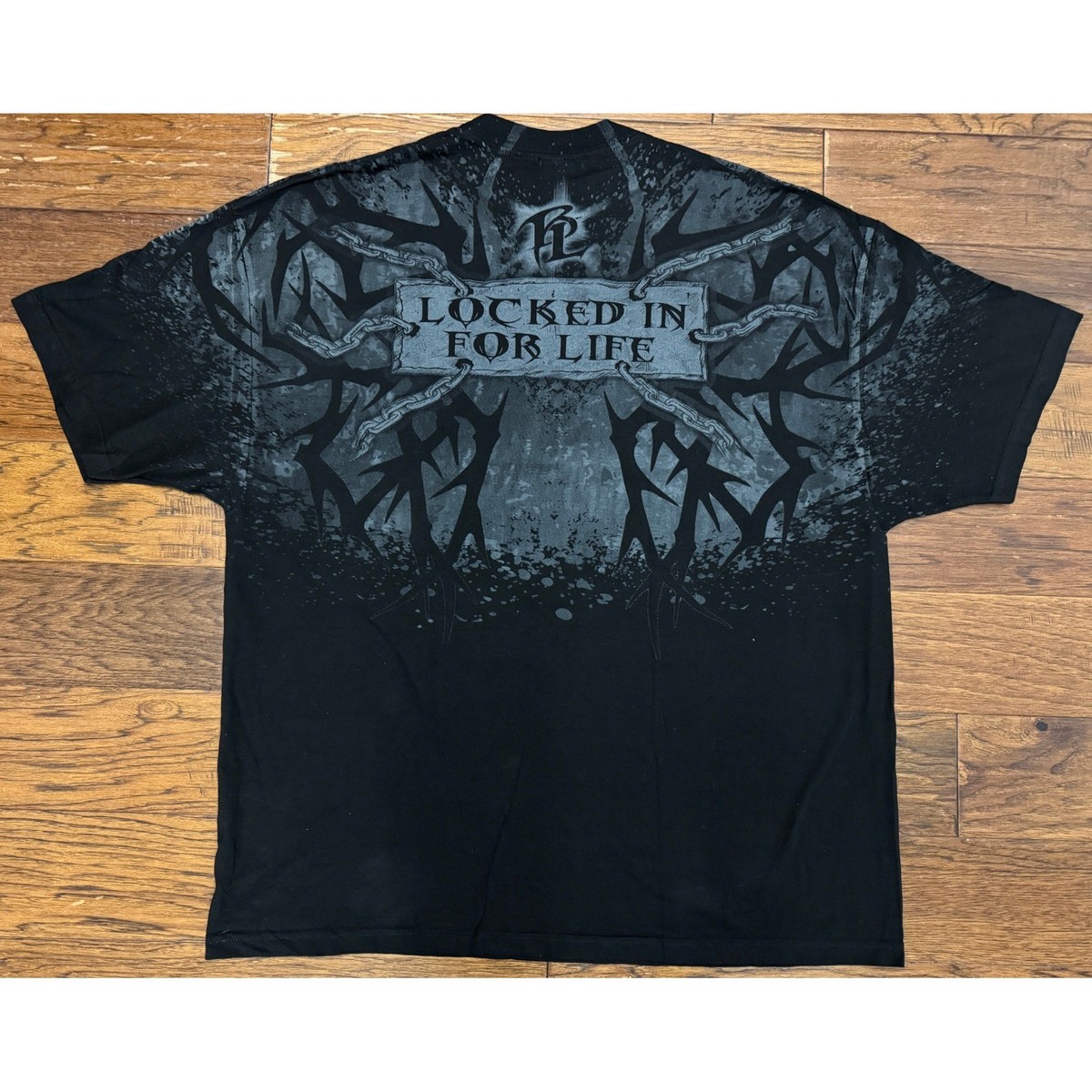 Vintage Mens 3XL Rare Graphic T-Shirt Skull Chains Goth Grunge