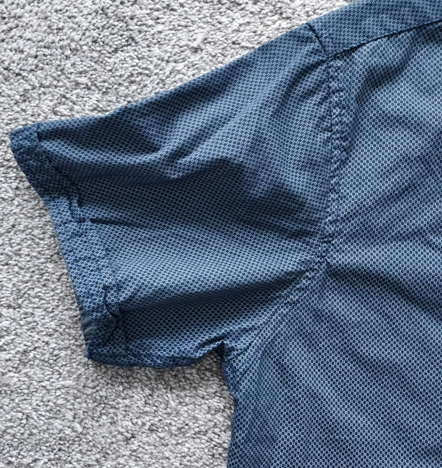 Native Code The Impeccable Fit Button Up Shirt Blue Small Check Print Mens Large - Image 2 of 4