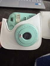 Fujifilm Instax Mini 9 Instant Camera Mint Green with Case