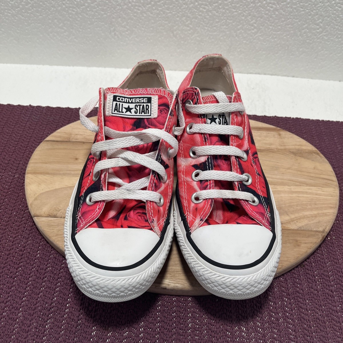 red rose converse
