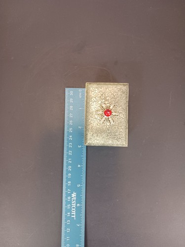 Portagioie vintage ornato piccolo metallo argento fodera tessuto rosso 3"x13/4" - Foto 7 di 12