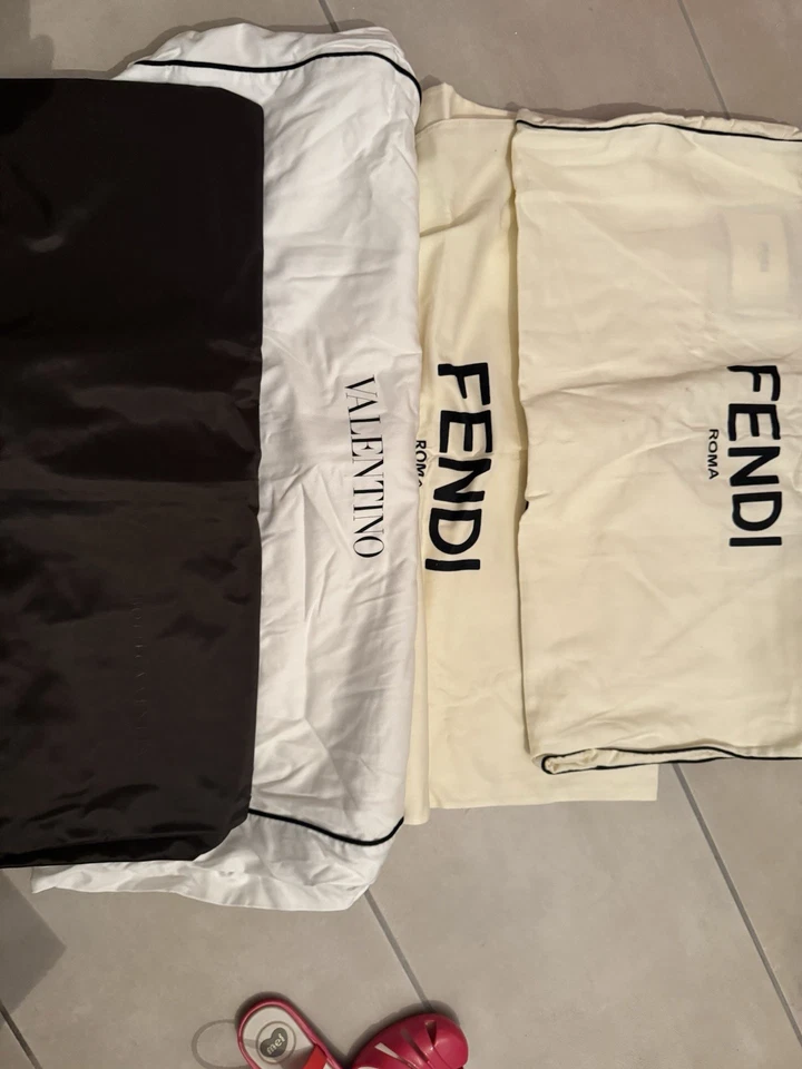 Original-Kleidungsstaubbeutel! Verschiedene Luxusmarken!