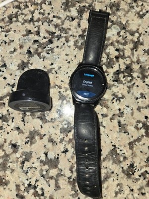 Samsung Gear S2 Smartwatch SM-R720 Bluetooth Sport Black Watch Works