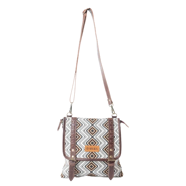 Myra Bag Canyon Star Black & White Concealed Carry Bag S-12280 - Image 4 of 4