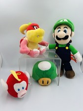 Nintendo Super Mario Bros Plush Lot of 4   Universal Studios- Pre-Owned - GUC.