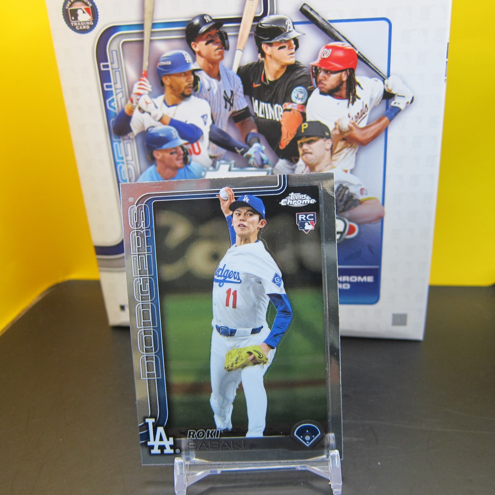 2025 Topps Chrome Logofractor #217 Roki Sasaki RC	RC