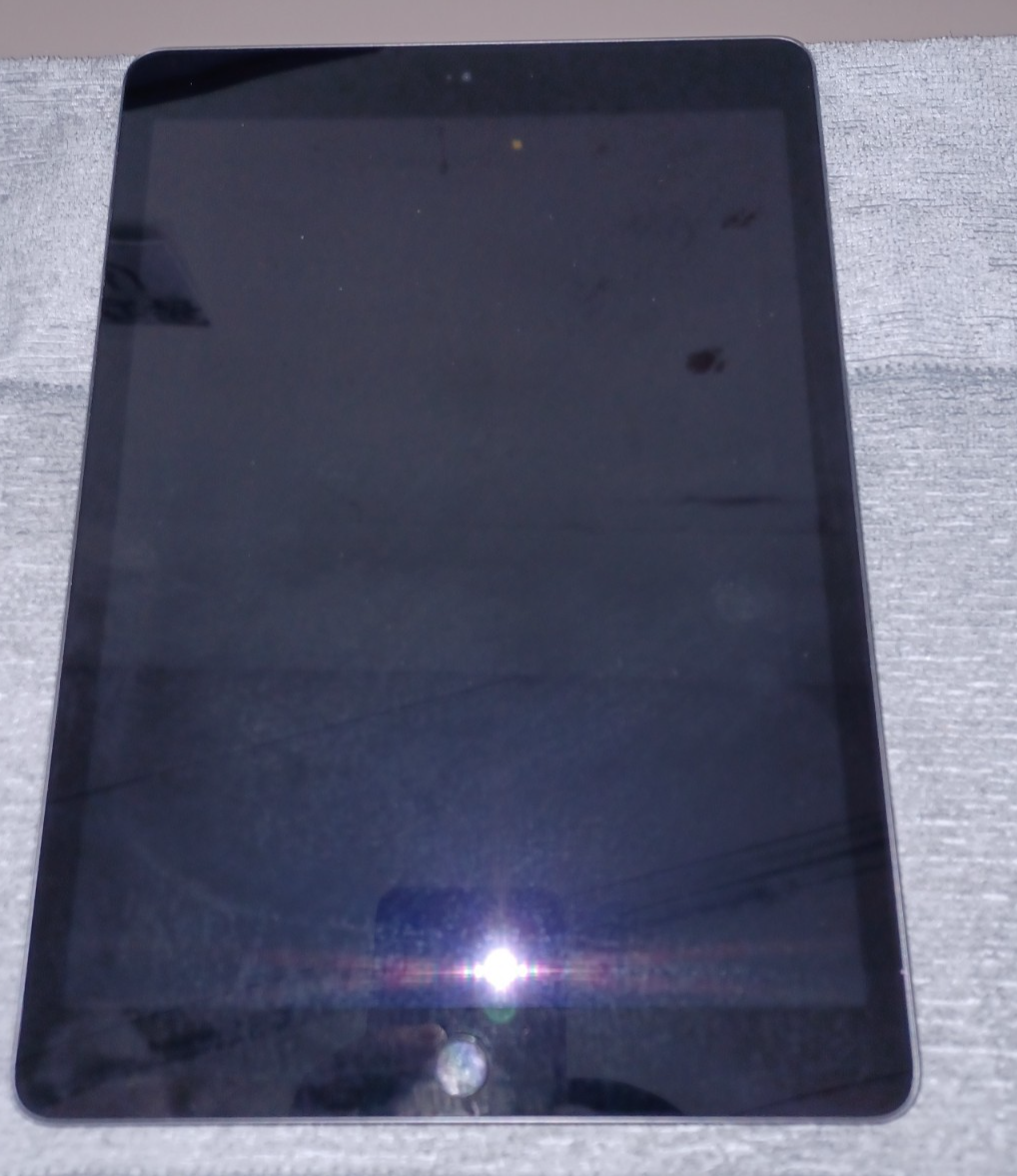 Apple iPad 8th Gen 128GB Space Grey | Network Unlocked | eBay