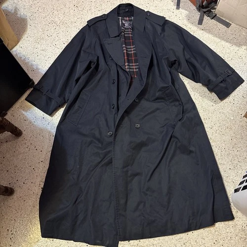 Burberrys Double Breasted Navy Blue Men's Trench Coat Superb Size 50 Long video thumbnail