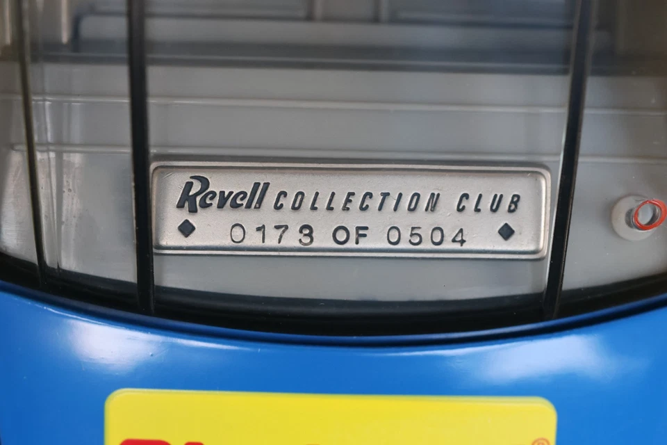 Terry Labonte 1:18  1997 Monte Carlo Kellogg's Tony Tiger NASCAR 173 of 504 NEW - Image 2 of 4