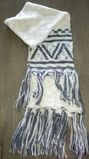 FRANCESCA'S winter knit WHITE GRAY SCARF FANCY FRINGES! 66 INCH LONG X 10 WOW!!