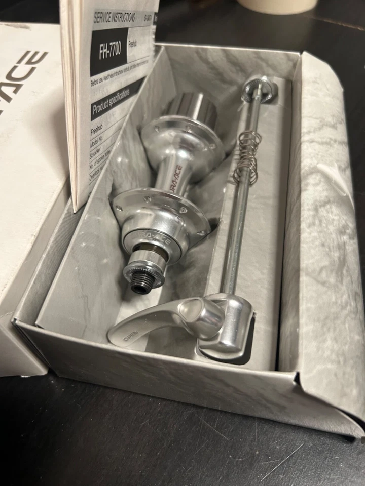 Buje trasero 16H QR para bicicleta de carretera NOS Dura-Ace FH-7700 NUEVO Foto 3 de 4